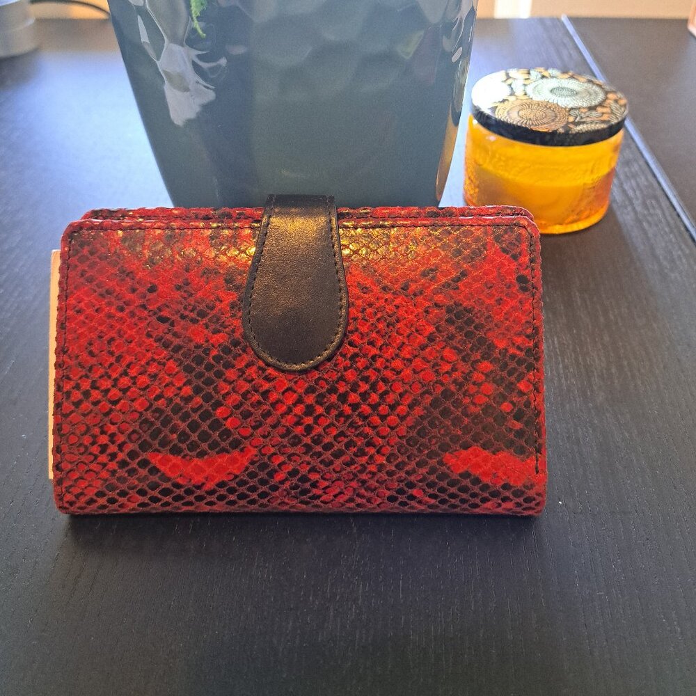 Dark Red Leather Wallet with Zip Coin Purse- NEW